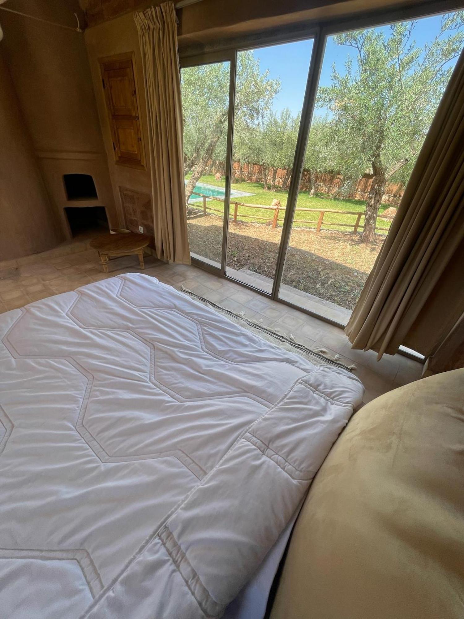 Bin Jbal Resort 奥伊俄贞 外观 照片